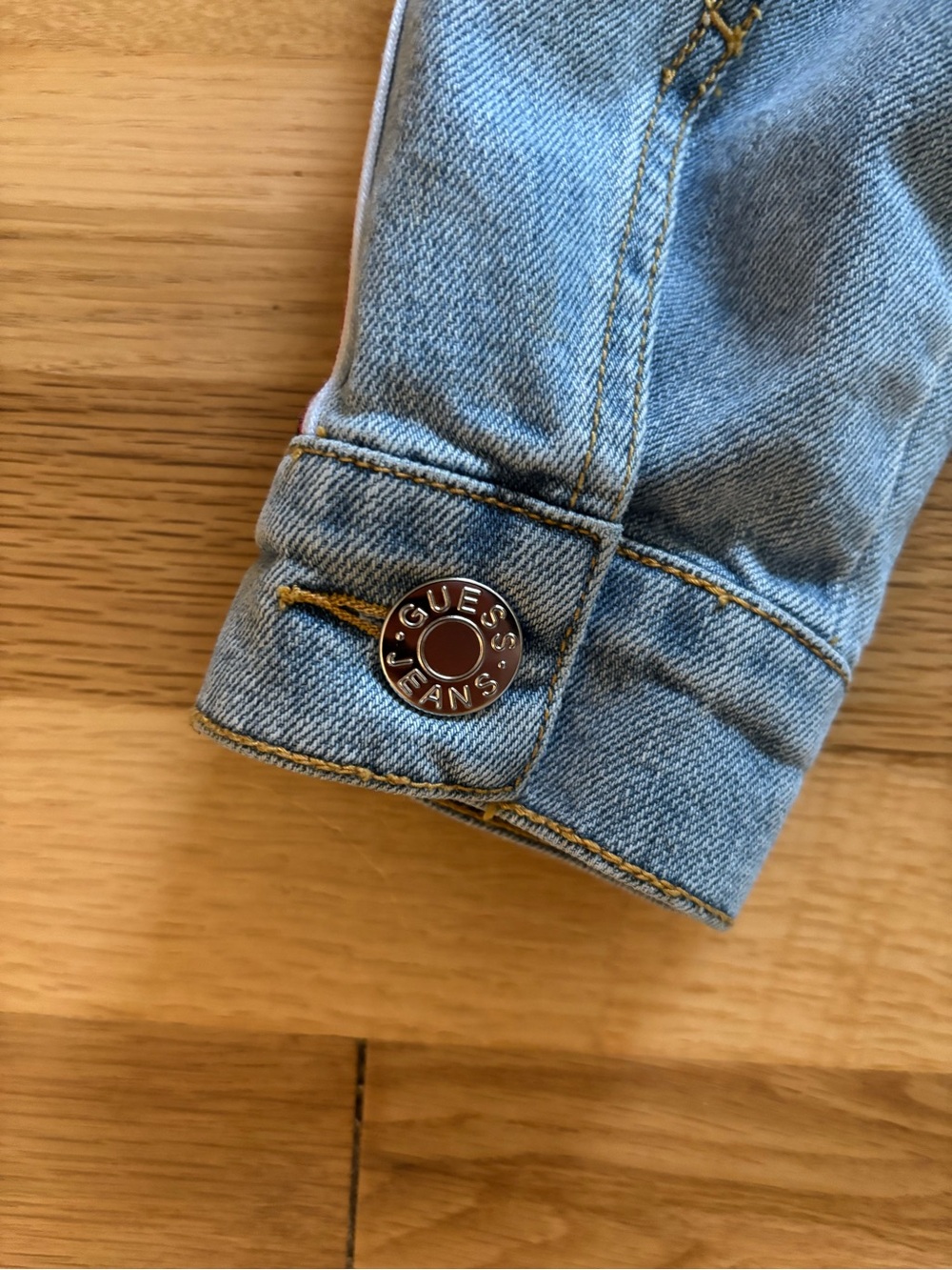 GUESS - Light Blue Denim Jacket with Branded Sleeve Stripes - y2k - S - Picture 4 of 10